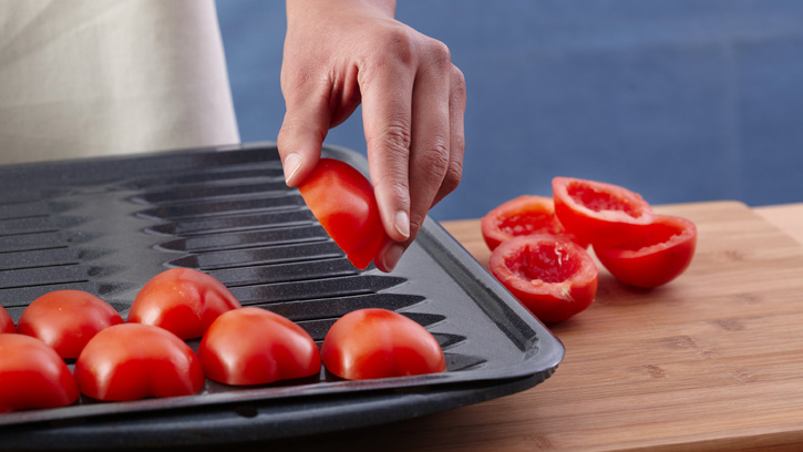 how-to-oven-dry-tomatoes_02