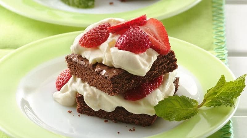 01-brownie-strawberry-shortcakes