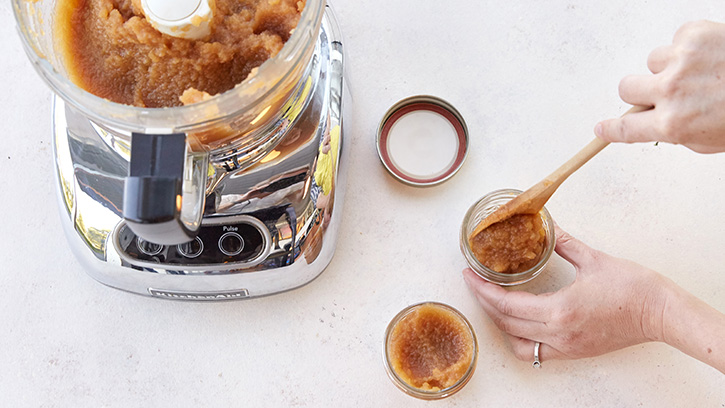 slow-cooker-double-ginger-apple-butter_04